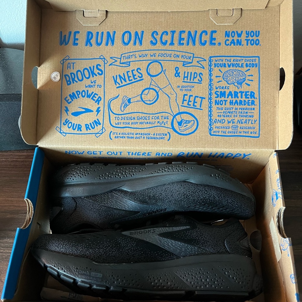 Brooks Ghost 16 Jet Black Athletic Sneakers